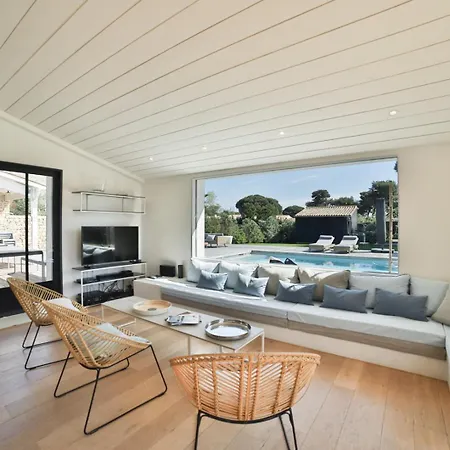 Madame - Pool - Near And Golf Villa